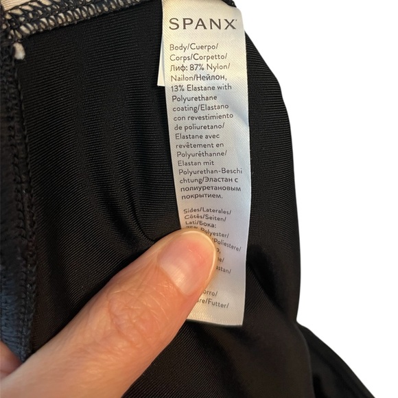 SPANX Black Faux Leather Leggings White Stripe Accent Edgy Athleisure Sporty - Picture 10 of 11